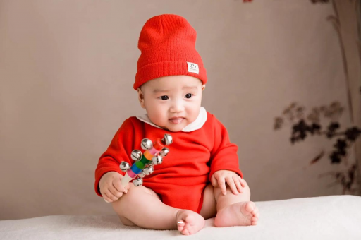 汉川宝宝睡觉头发出汗 汉川宝宝睡觉头发出汗